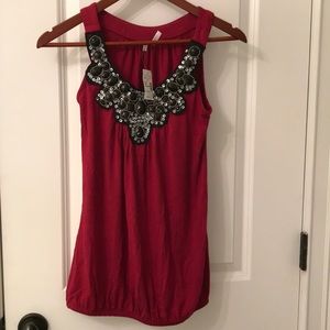 ✅Maurices tank sz XS NWT!! Price is semi firm as it was $32